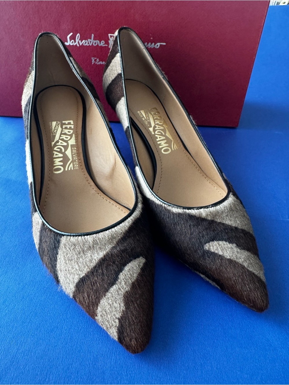 Salvatore Ferragamo SUSI Calf Hair Fur US 6.5B - Picture 2 of 7